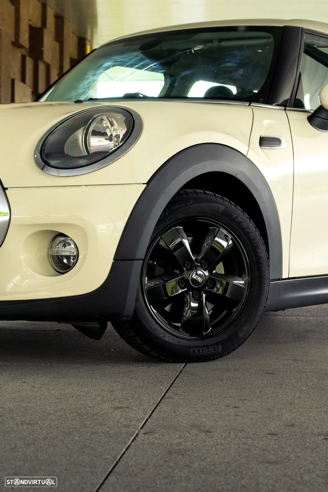 MINI 5 Portas Cooper D Seven - 15
