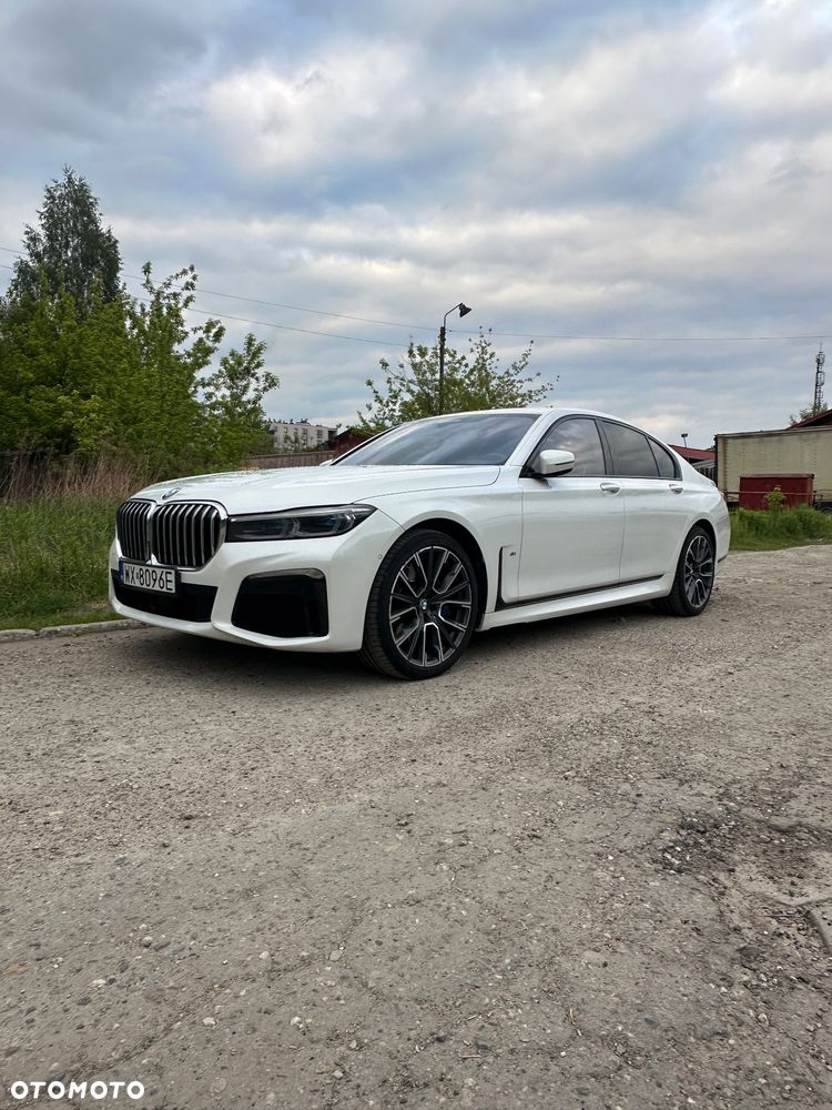 BMW Seria 7 750d xDrive sport - 12