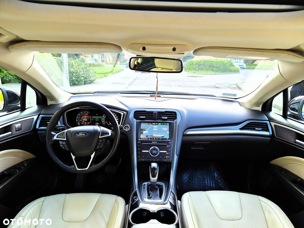 Ford Mondeo - 8