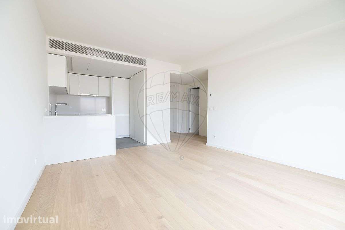Apartamento T1 para arrendamento - Grande imagem: 4/16