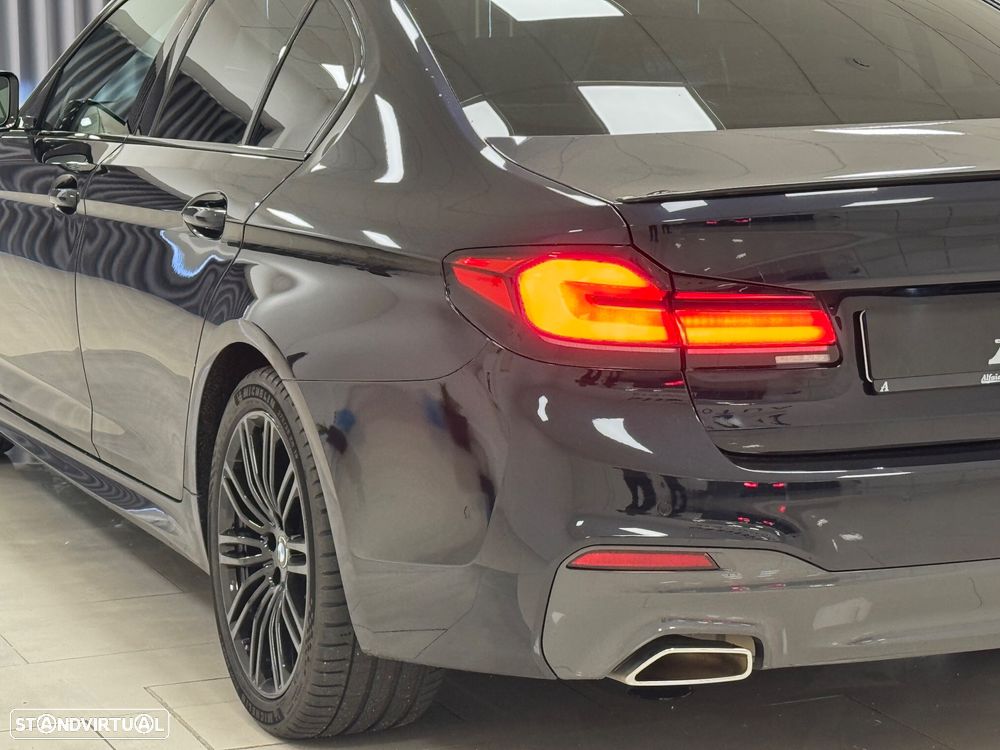 BMW 530 e Pack Desportivo M - 21