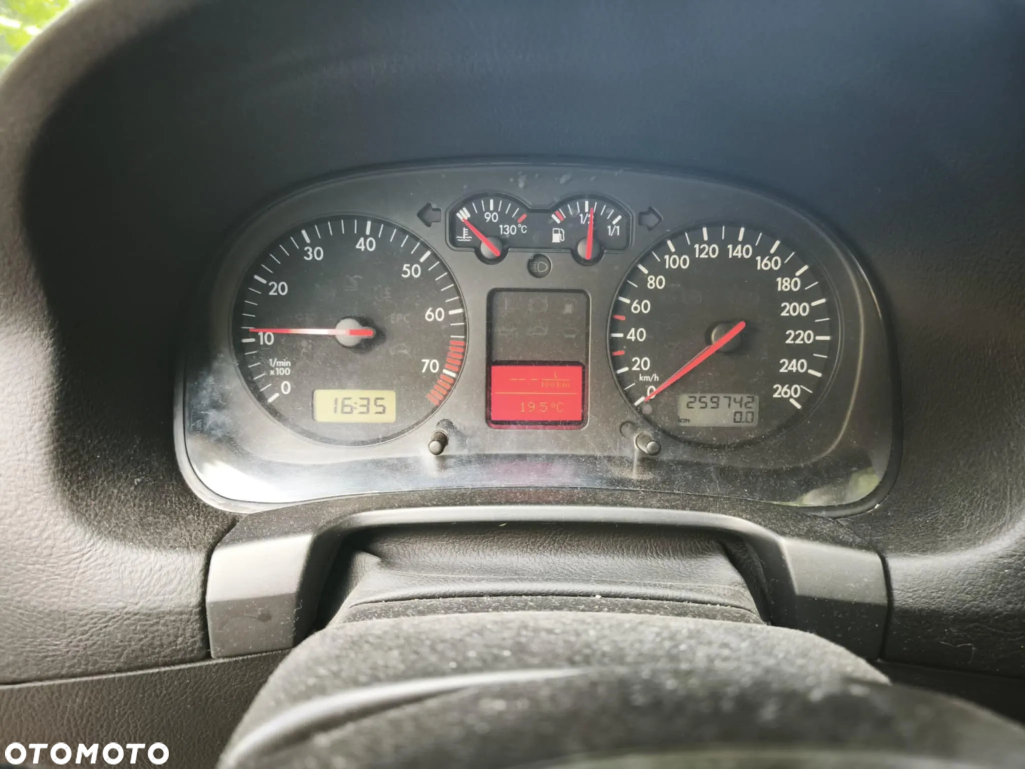 Volkswagen Golf 1.6 - 2