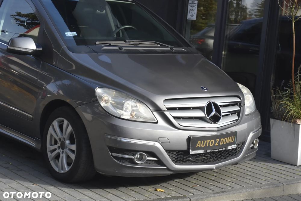 Mercedes-Benz Klasa B 180 CDI Special Edition - 19