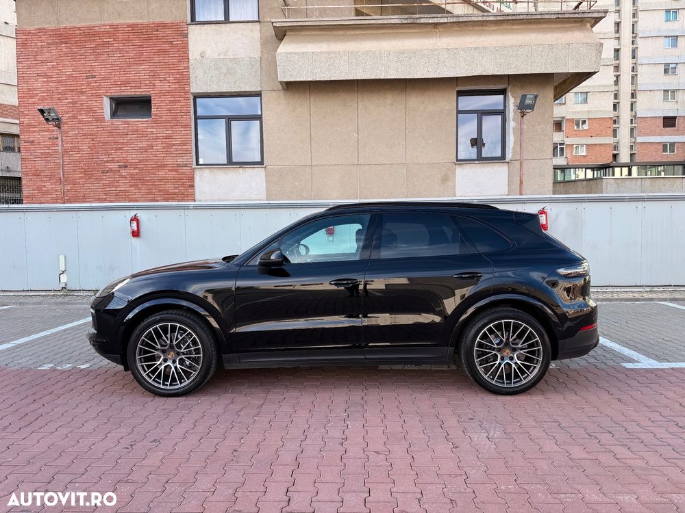 Porsche Cayenne Tiptronic S - 12