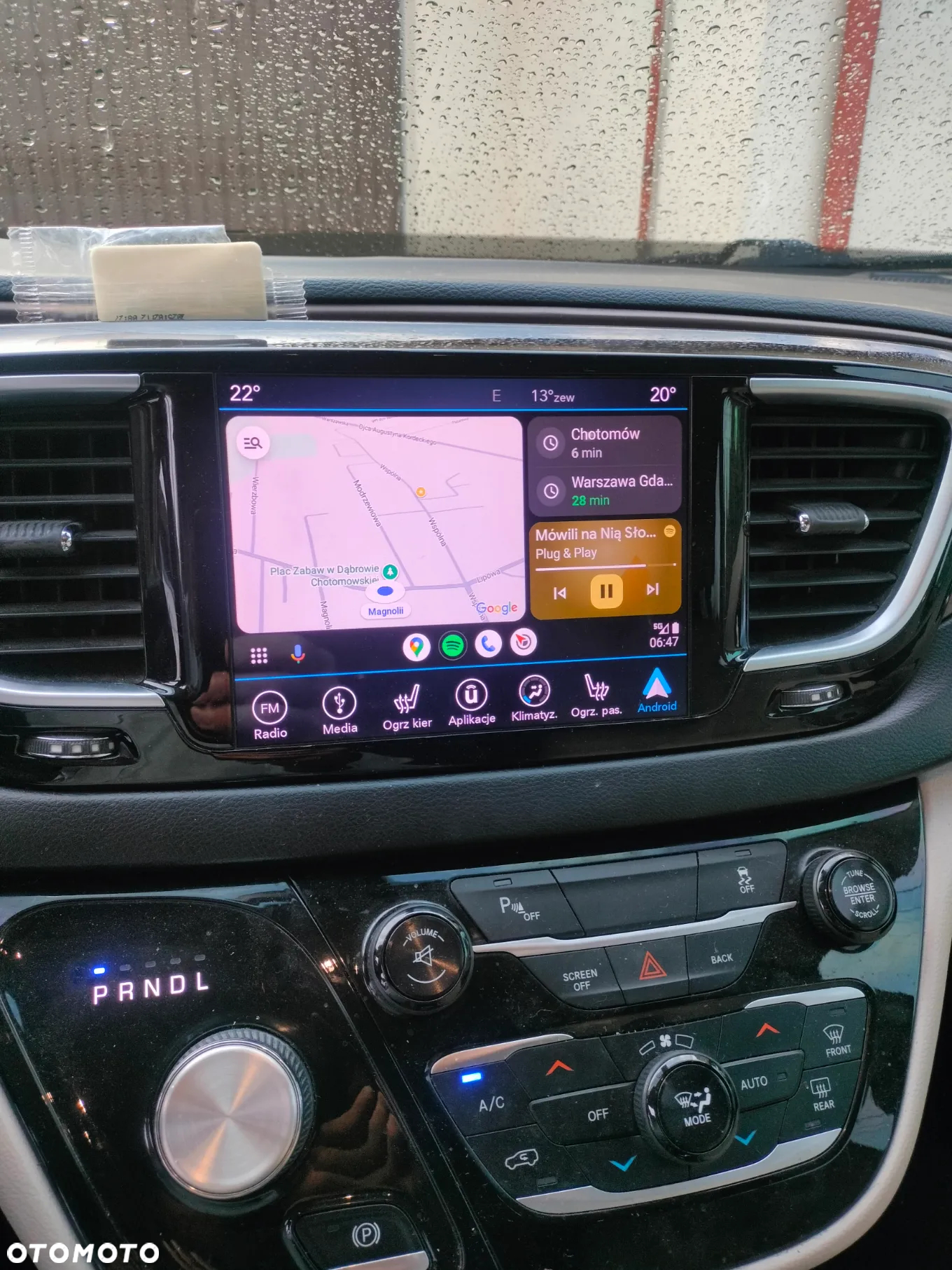 Chrysler Pacifica - 8