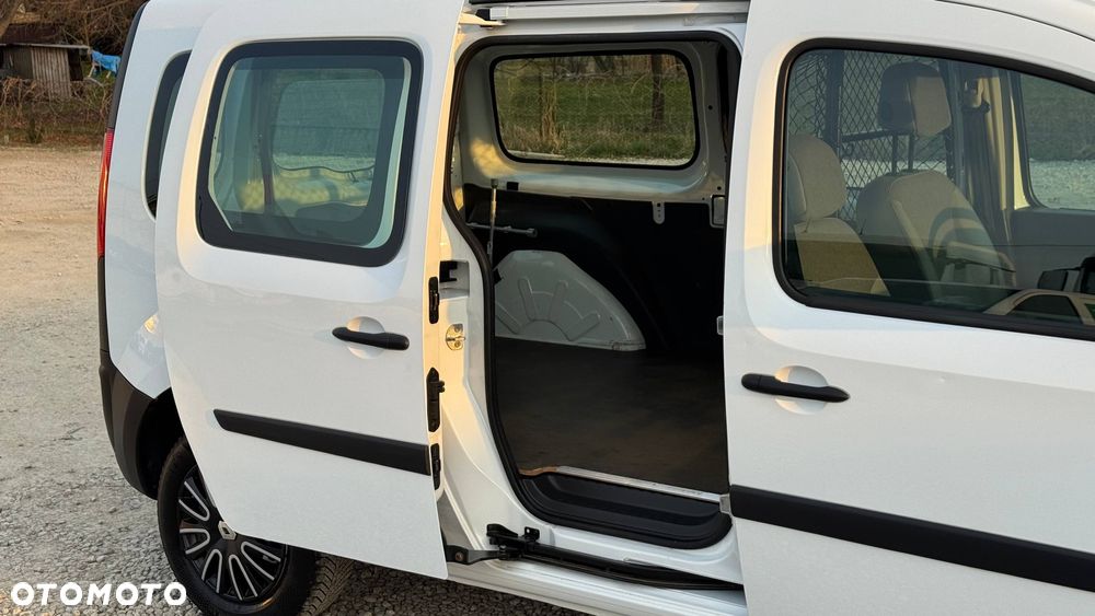 Renault Kangoo BLUE dCi 95 LIMITED - 31