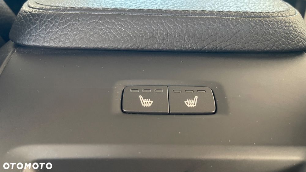 Volvo V90 D4 Momentum - 15