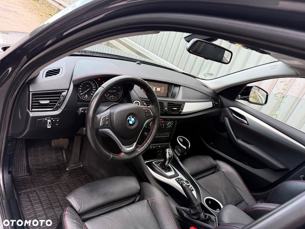 BMW X1 sDrive20d Sport Line - 13