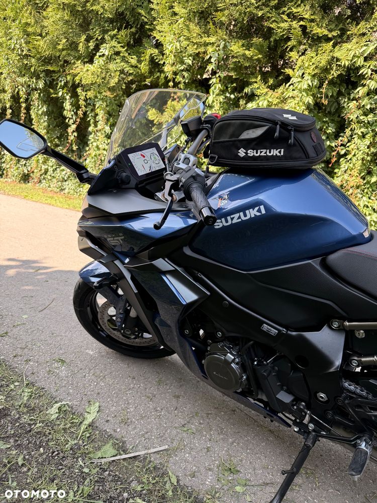 Suzuki GSX 1000 - 9
