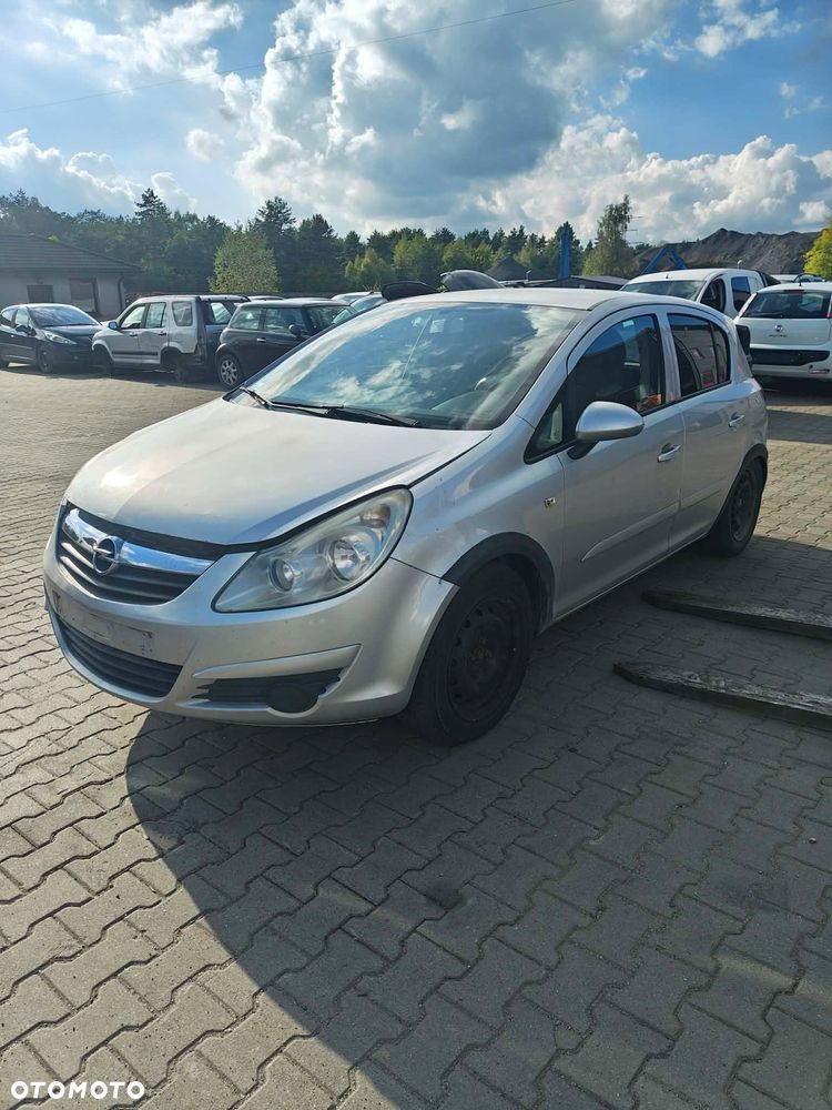 Opel corsa D 2007r części