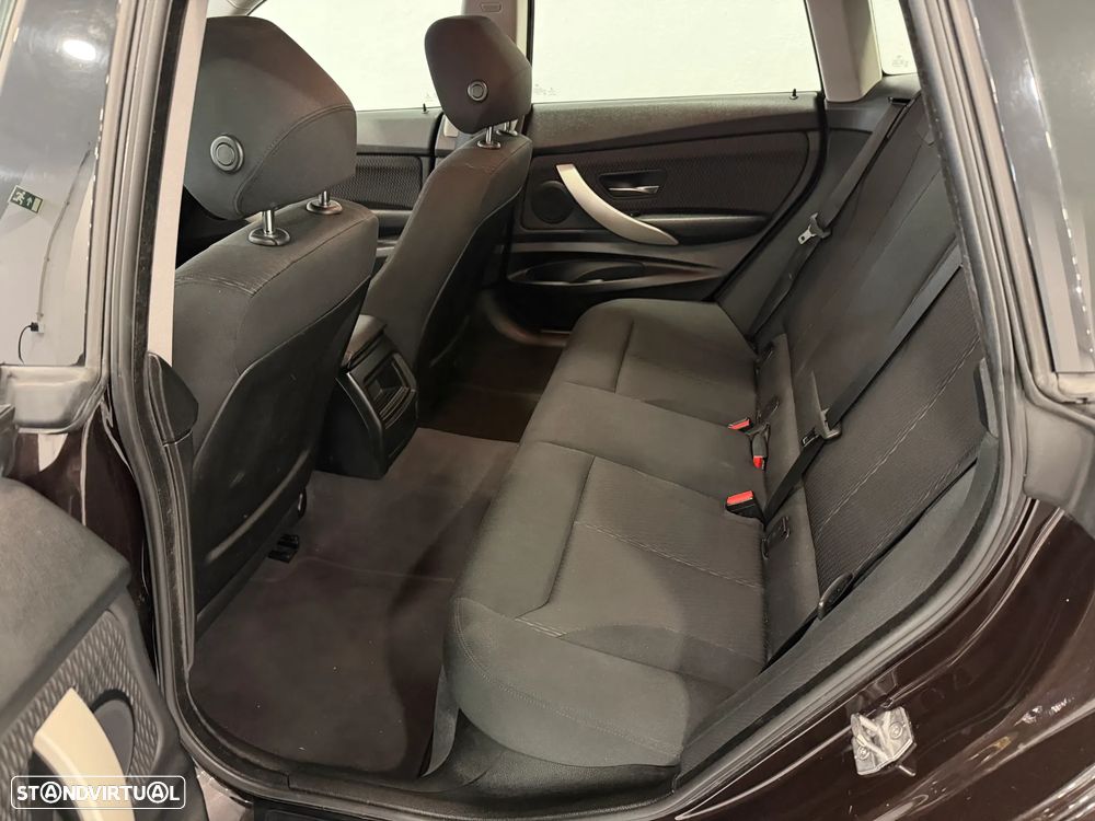 BMW 318 Gran Turismo d Modern Line - 16