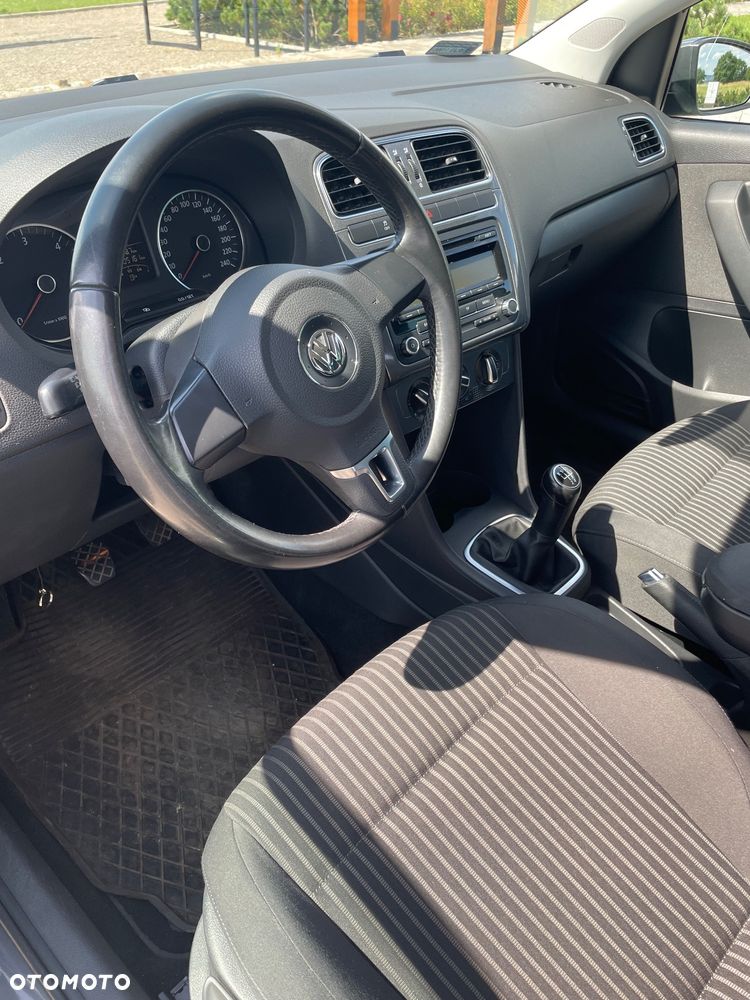 Volkswagen Polo - 12