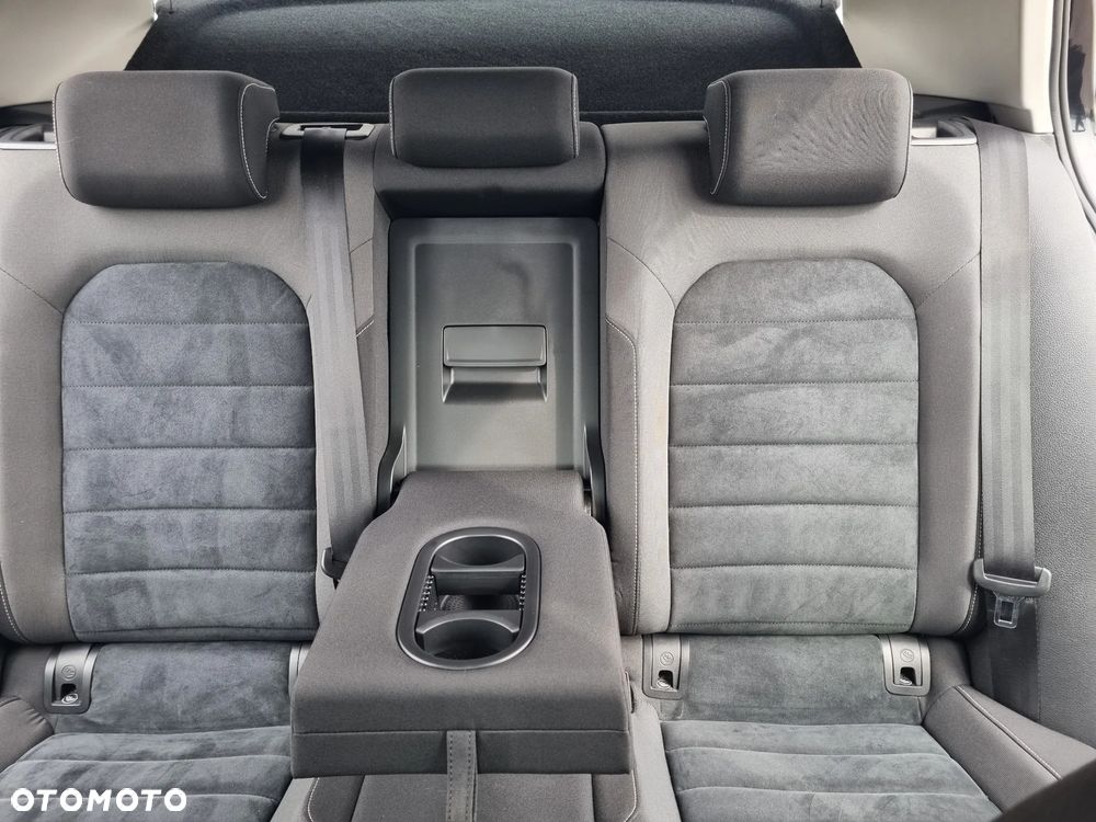 Volkswagen Golf 1.4 TSI ACT BlueMotion Technology Highline - 17
