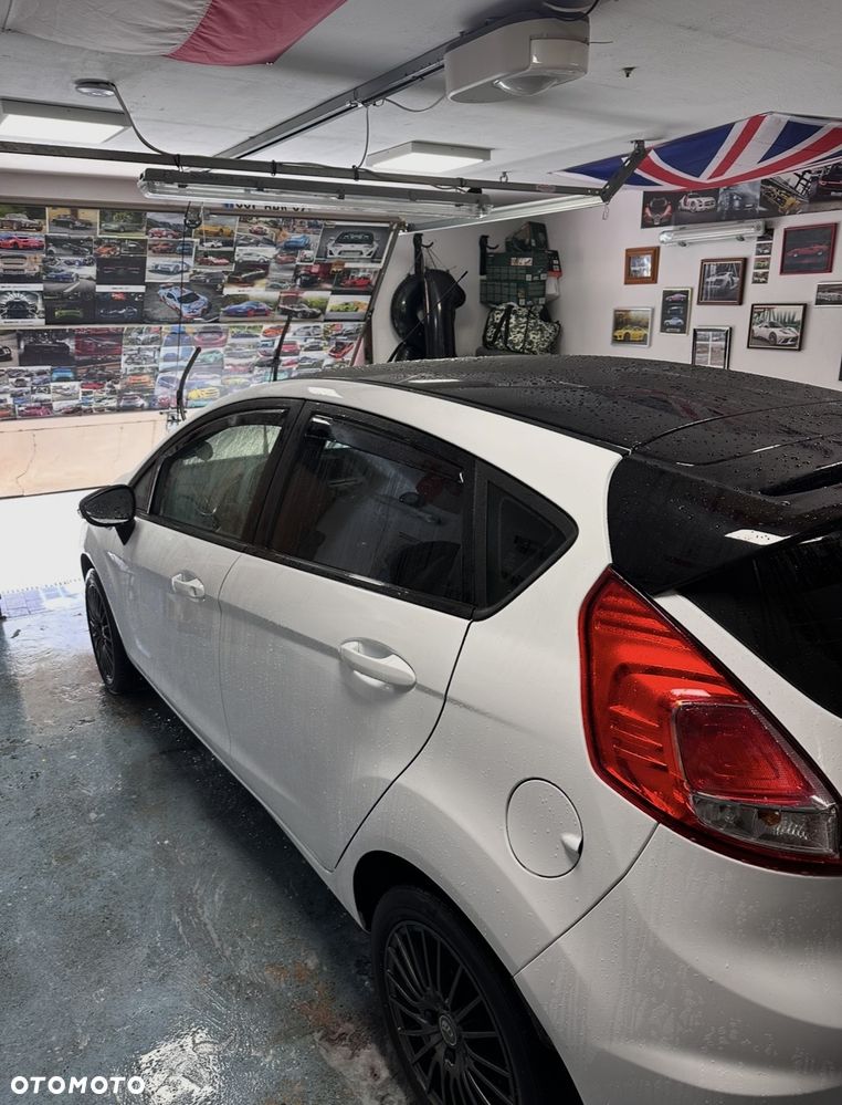 Ford Fiesta 1.0 EcoBoost Silver X - 18