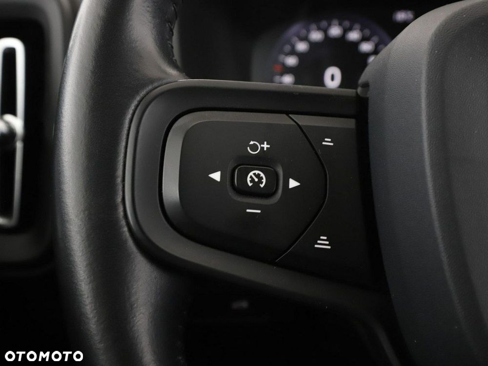 Volvo XC 40 T3 - 34