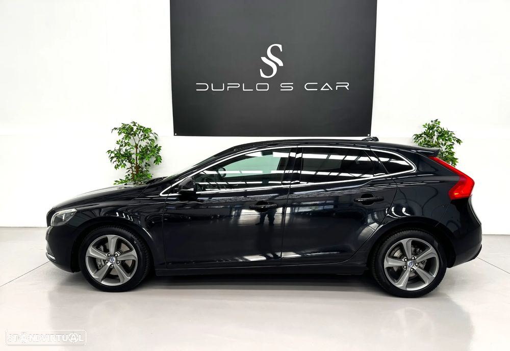Volvo V40 2.0 D4 Momentum - 2