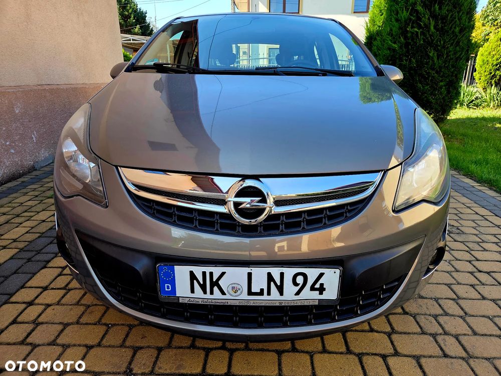 Opel Corsa 1.2 16V Enjoy - 2