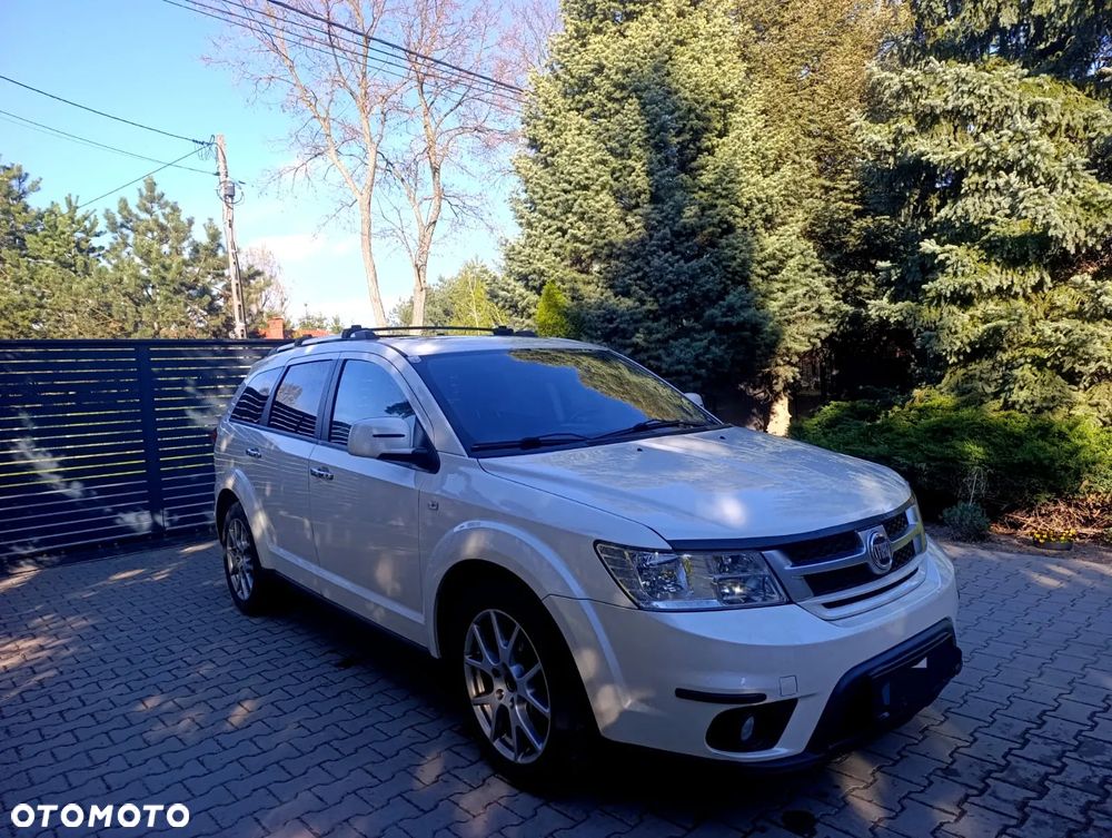 Fiat Freemont 2.0 Multijet 16V DPF Automatik Allrad Lounge - 4