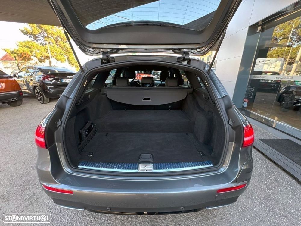 Mercedes-Benz E 300 de AMG Line - 15