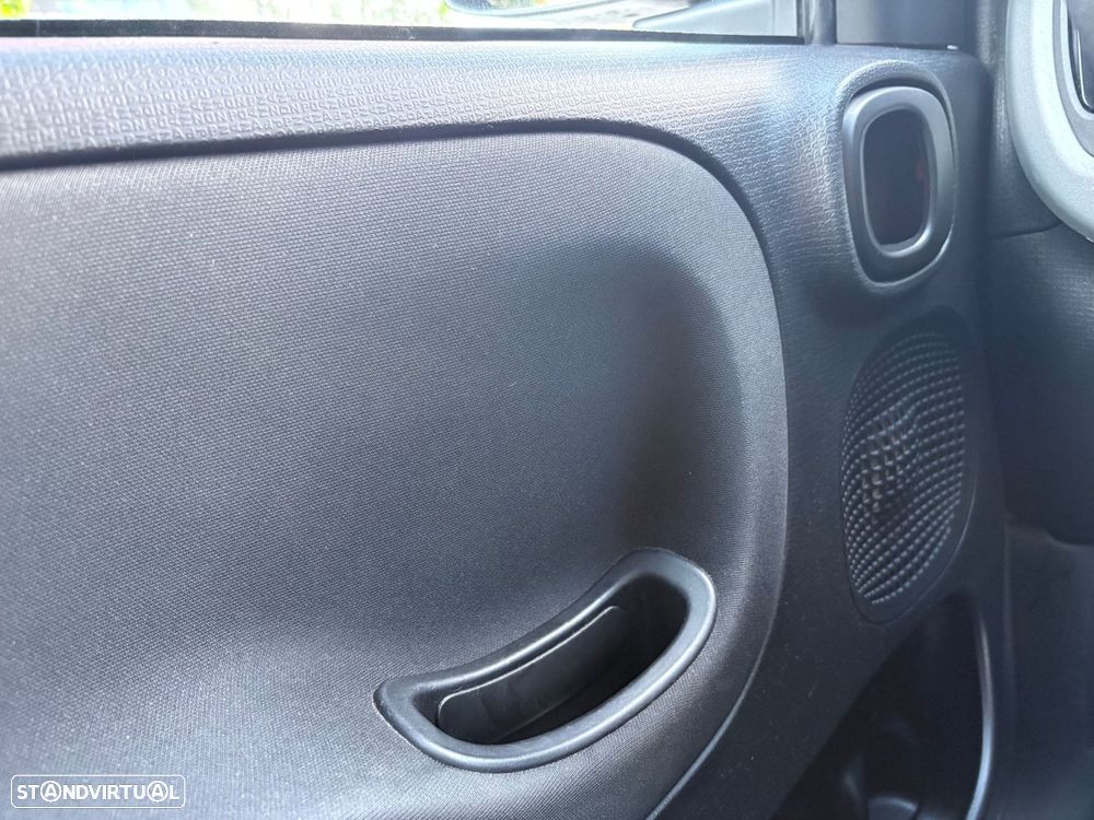 Fiat Panda 1.2 Lounge - 32
