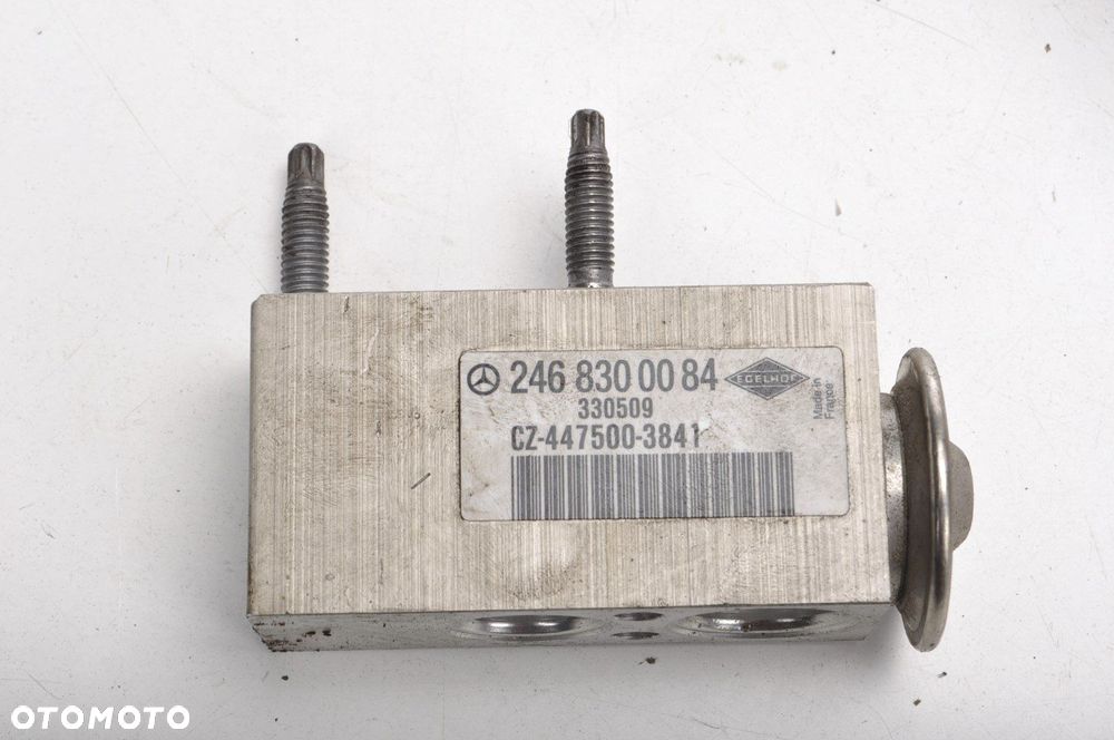 MERCEDES W176 1.5 CDI ZAWÓR ROZPRĘŻNY ZAWÓR ROZPRĘŻNY - 1