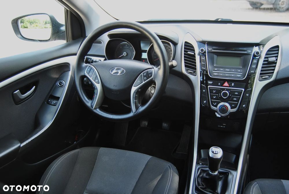 Hyundai i30 1.6 CRDi Style - 11