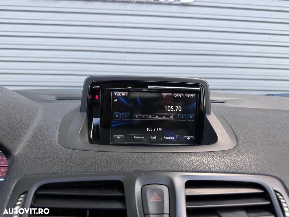 Renault Megane ENERGY dCi 110 EXPERIENCE - 19