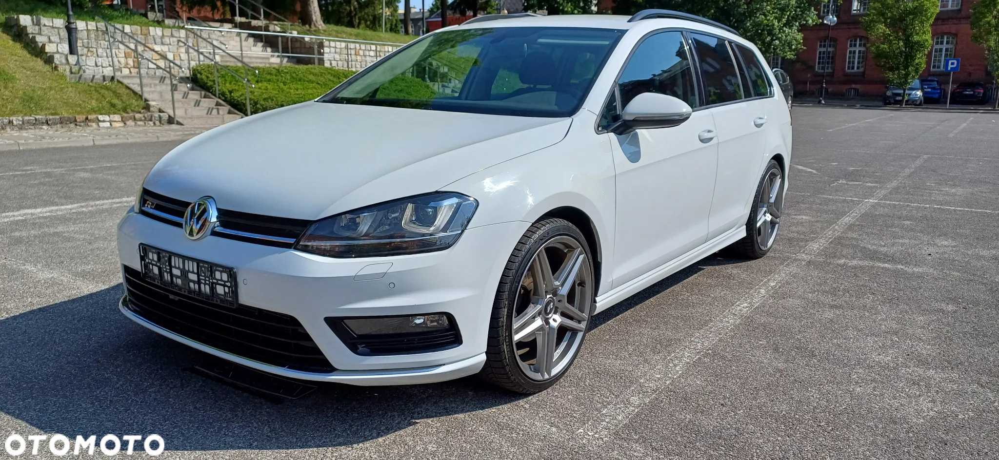 Volkswagen Golf - 5