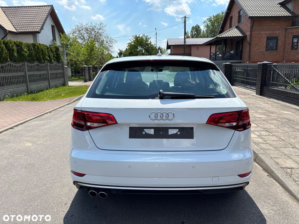 Audi A3 Sportback 1.5 TFSI cylinder on demand design - 11