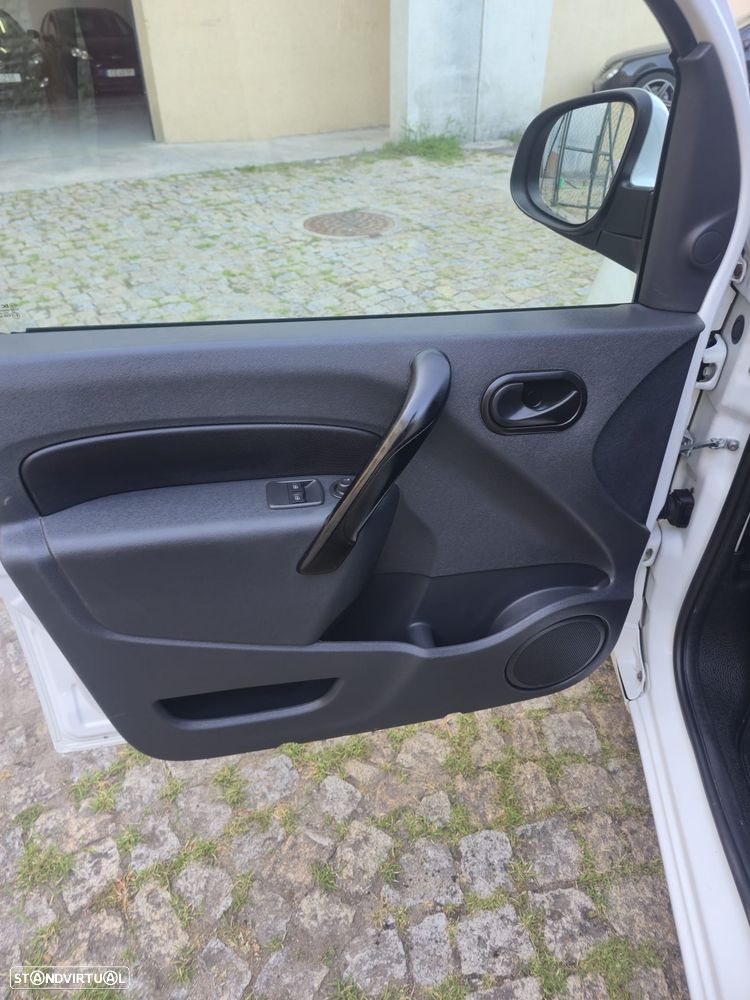 Renault Kangoo - 17