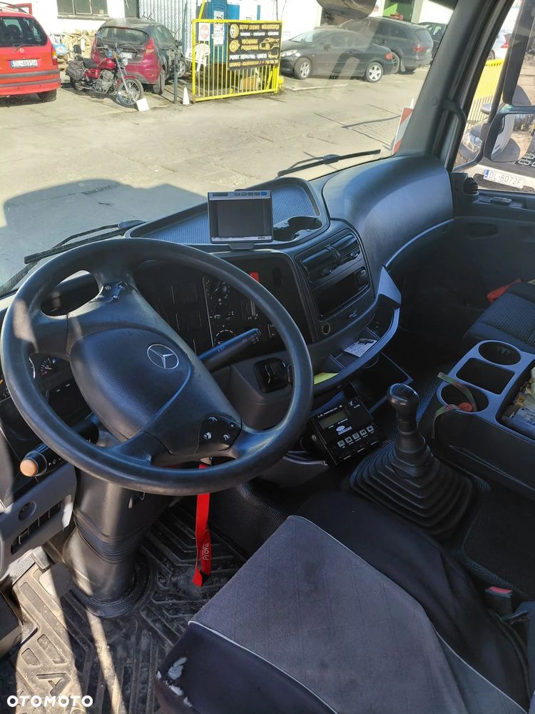 Mercedes-Benz AXOR - 11