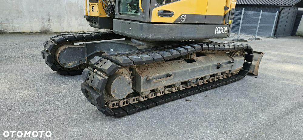 Volvo ECR 145DL - 9