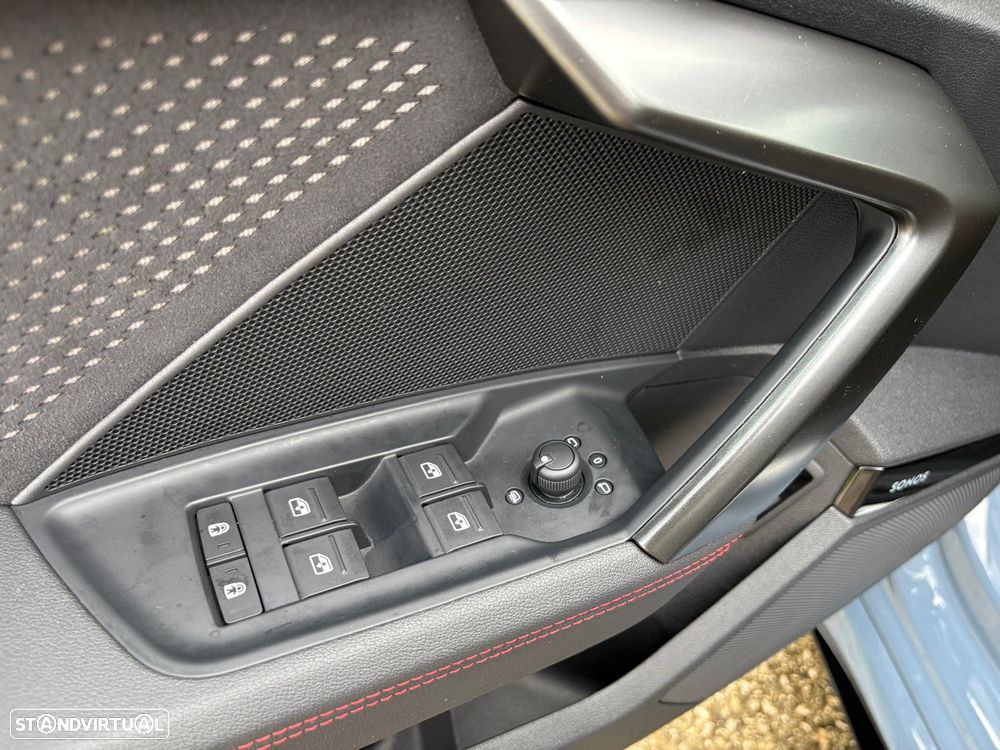 Audi RS3 Sportback 2.5 TFSI quattro S tronic - 17