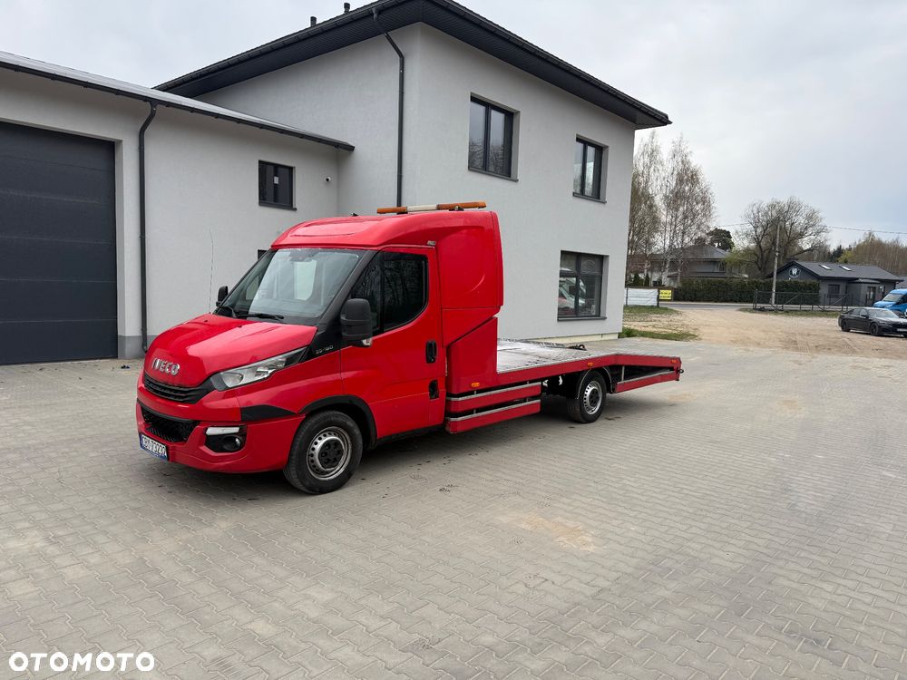 Iveco Daily auto laweta najazd Alu full NPS - 9