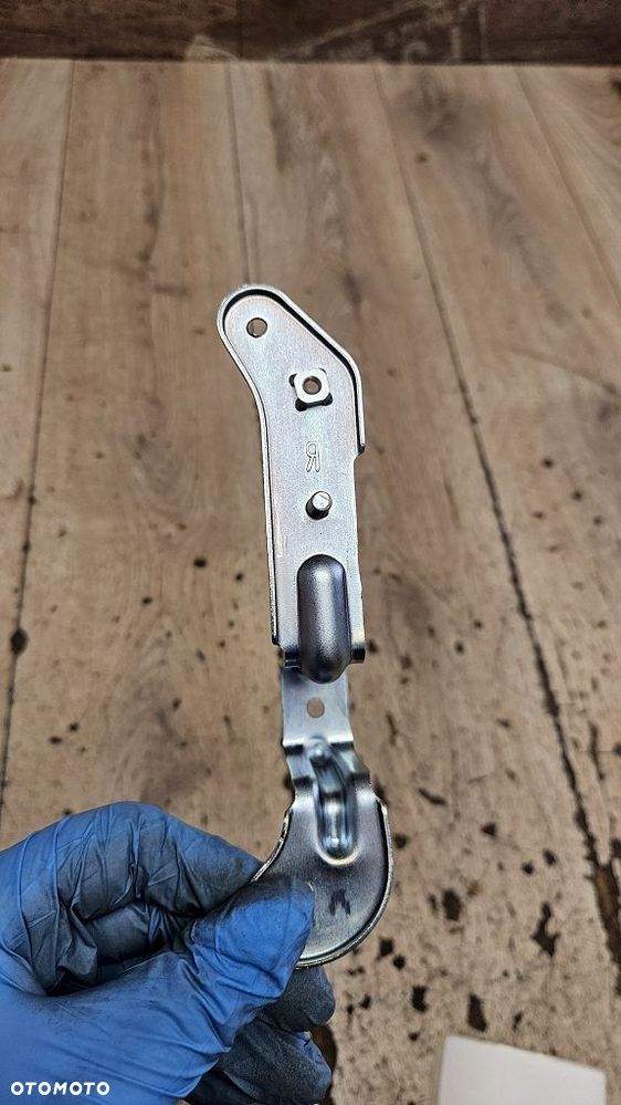 Oryginalny wspornik reflektora Suzuki RF600 RF900  94418-21E00 - 5