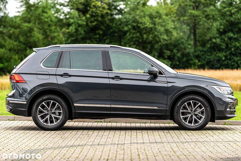 Volkswagen Tiguan 2.0 TDI SCR ACTIVE - 18