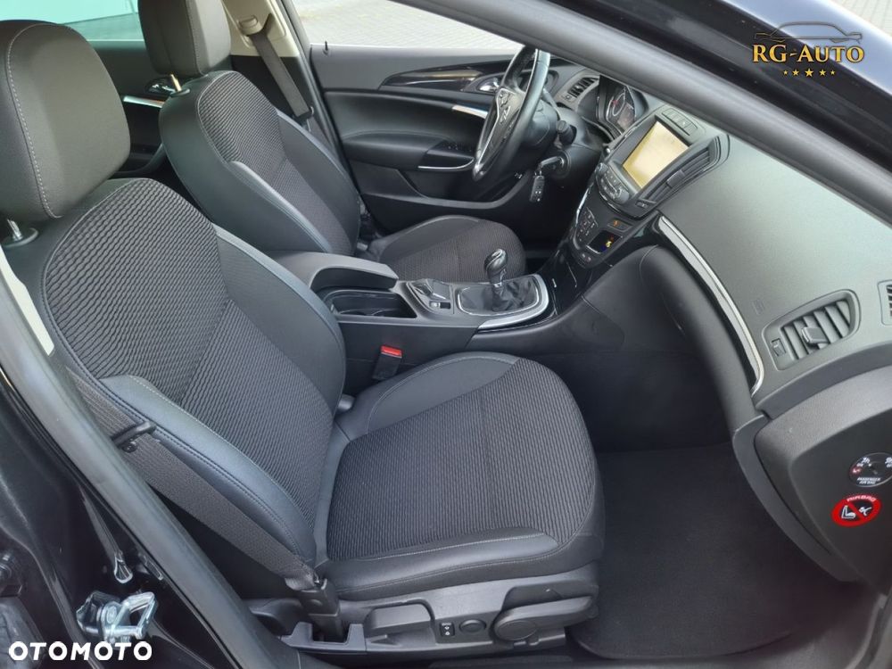 Opel Insignia - 21
