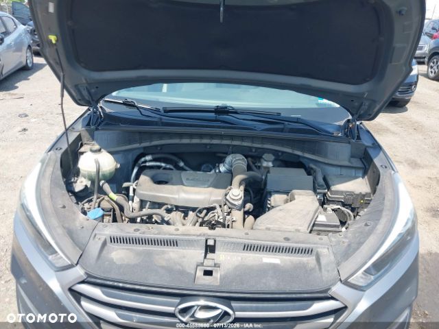 Hyundai Tucson - 11