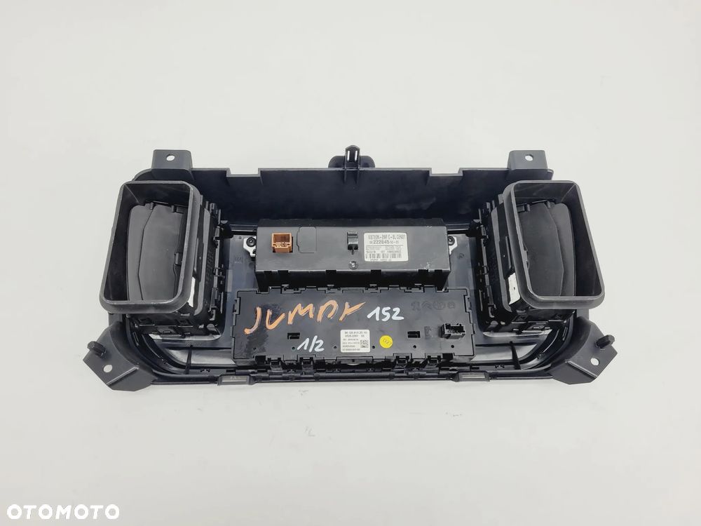 RADIO WYŚWIETLACZ EXPERT JUMPY III PROACE II VIVARO C 2016-  CZĘŚCI - 4