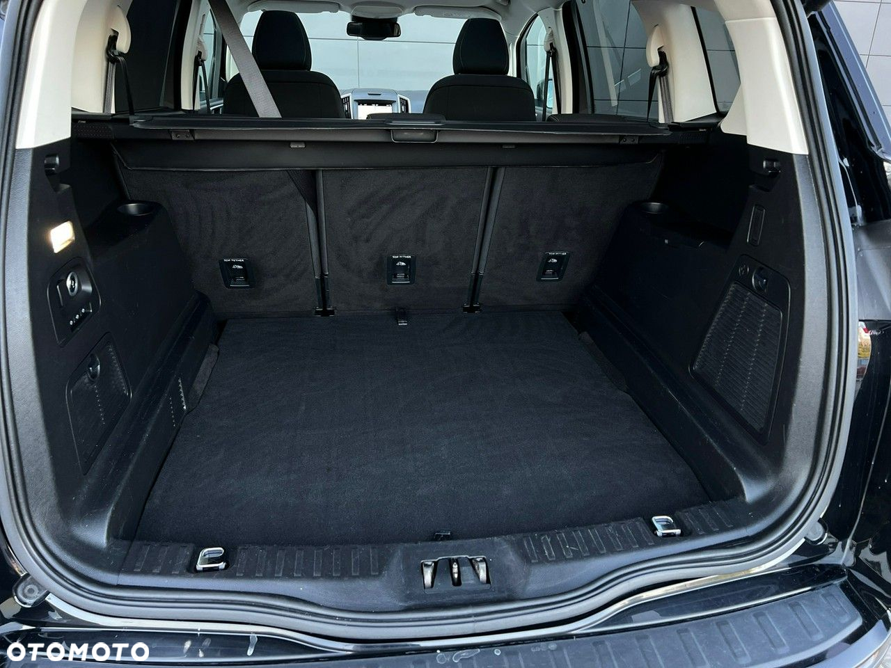 Ford S-Max 2.0 EcoBlue TITANIUM - 39