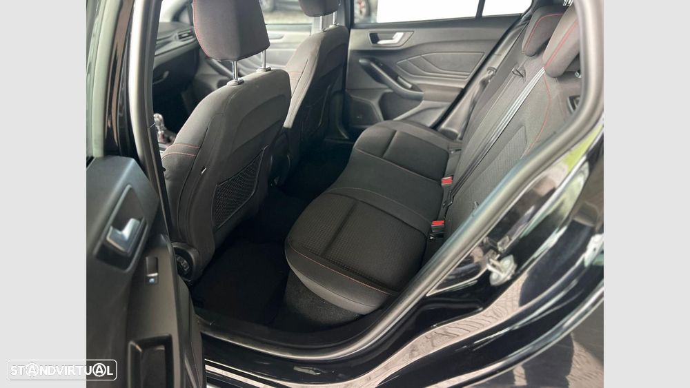 Ford Focus SW 1.0 EcoBoost MHEV ST-Line X - 7