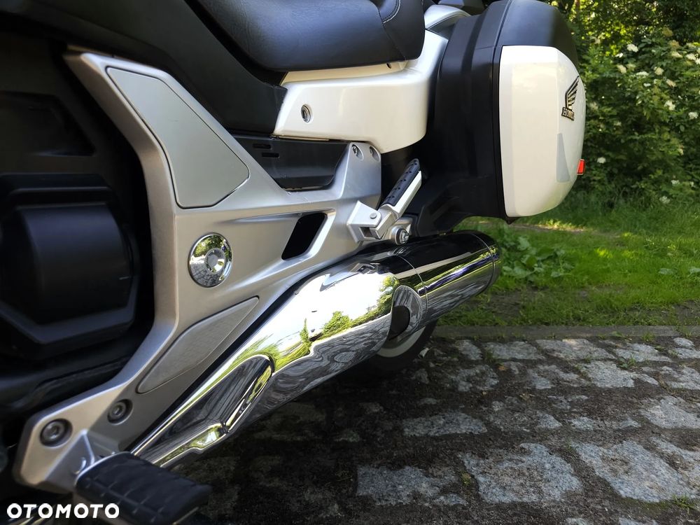 Honda CTX - 15