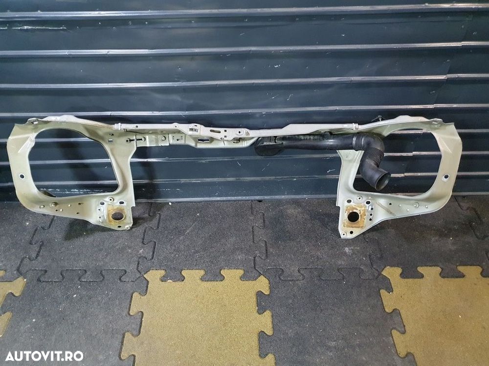 Suport cadru radiator OPEL MERIVA X03 2003 - 2010 DTI Y 17 DT 93301923 , 93301922 , 93301873 - 1