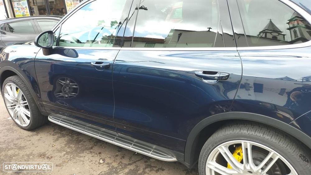 Porsche Cayenne S - 19