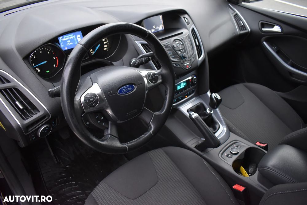 Ford Focus 1.6 TDCI DPF Start-Stopp-System Titanium - 12