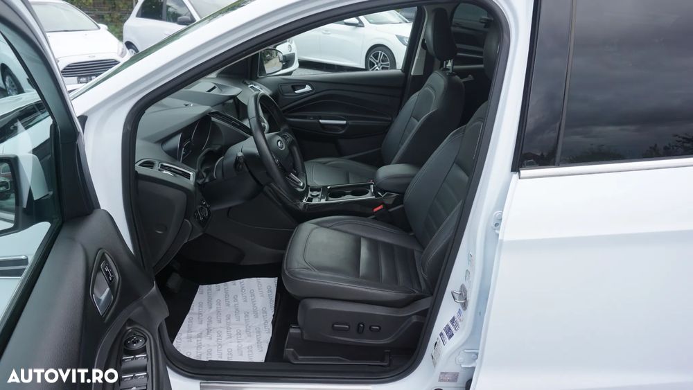 Ford Kuga 1.5 EcoBoost 4x4 Aut. Titanium - 6