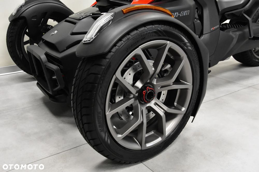 Can-Am Ryker - 30