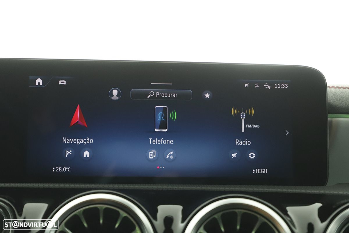 Mercedes-Benz CLA 180 d Shooting Brake AMG Line Aut. - 10