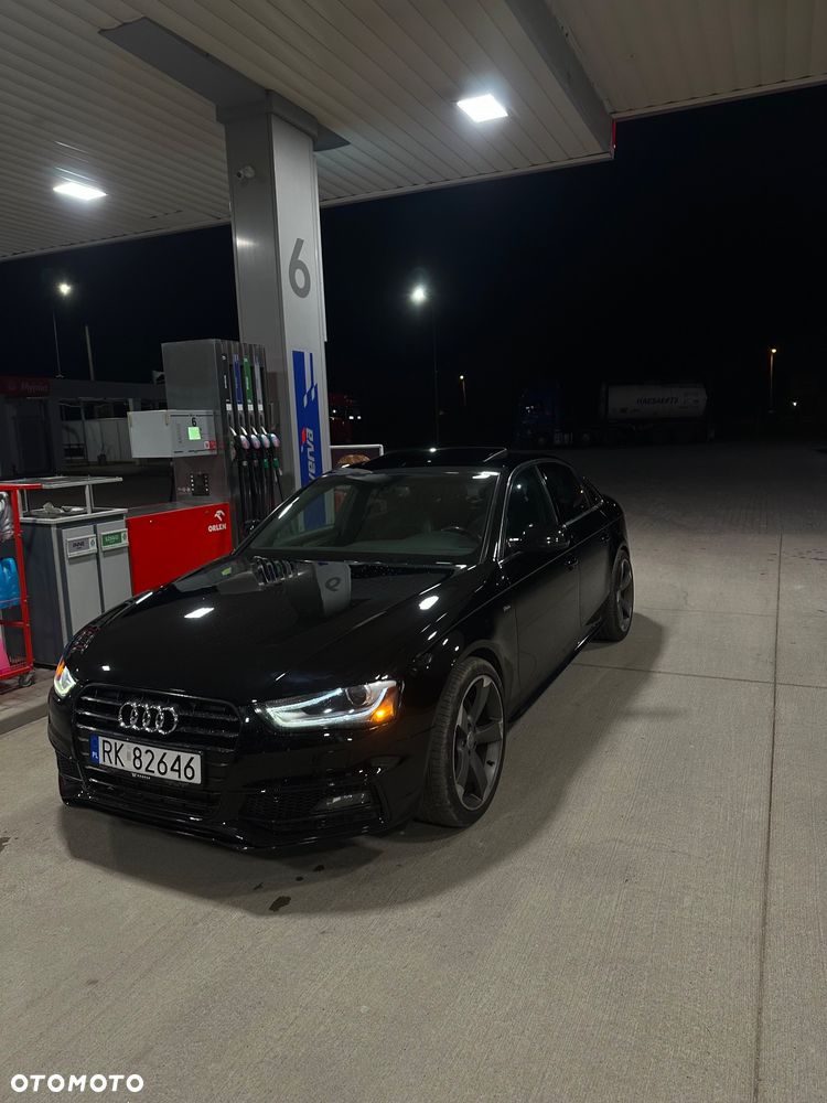 Audi A4 Limousine - 1