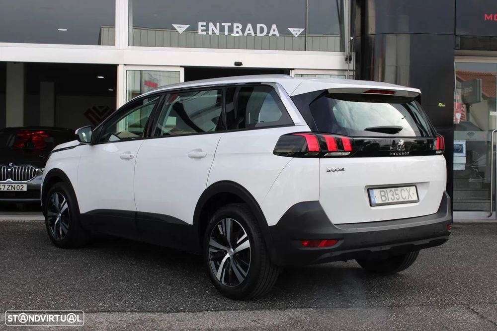 Peugeot 5008 - 2